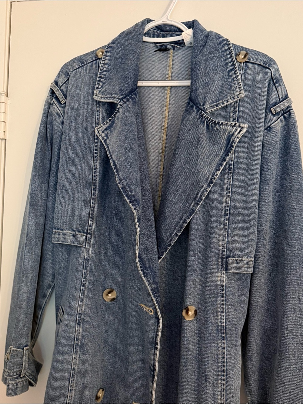 H&M Light Blue Denim Jacket - Picture 5 of 9